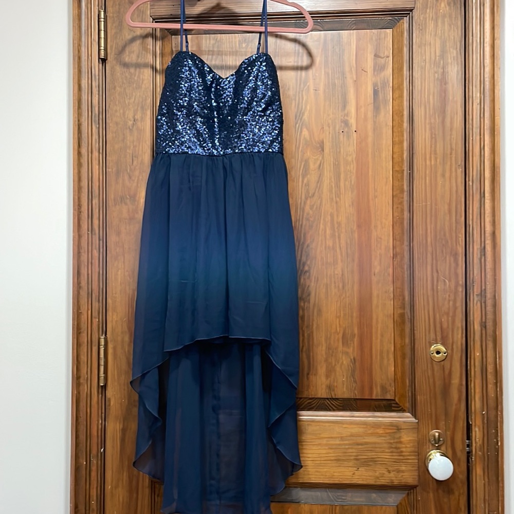 Sequined blue cocktail dress